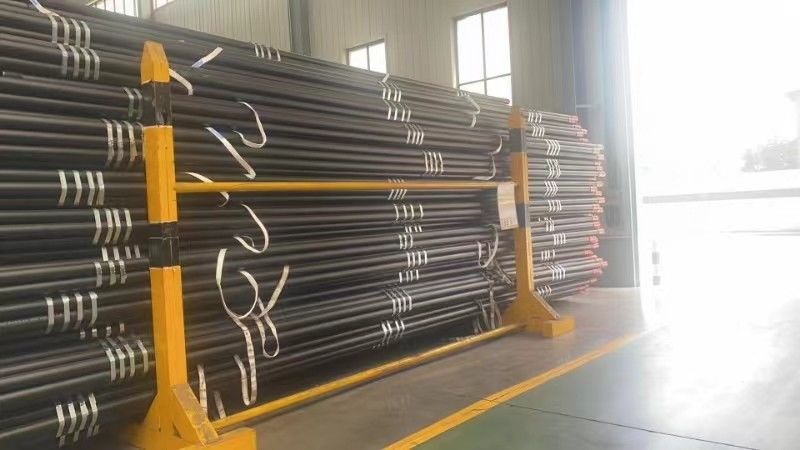 API 5CT Τύπος περιβλήματος και σωλήνων για ρηχά, μεσαία και βαθιά πηγάδια με πολλαπλές επιλογές βαθμίδων