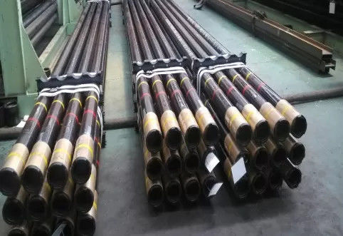 J55/K55 API 5CT σωλήνας περιβλήματος με εξωτερική επικάλυψη για προστασία από τη διάβρωση σε σκληρά περιβάλλοντα στην γεωτρήσεις πετρελαϊκών πηγών